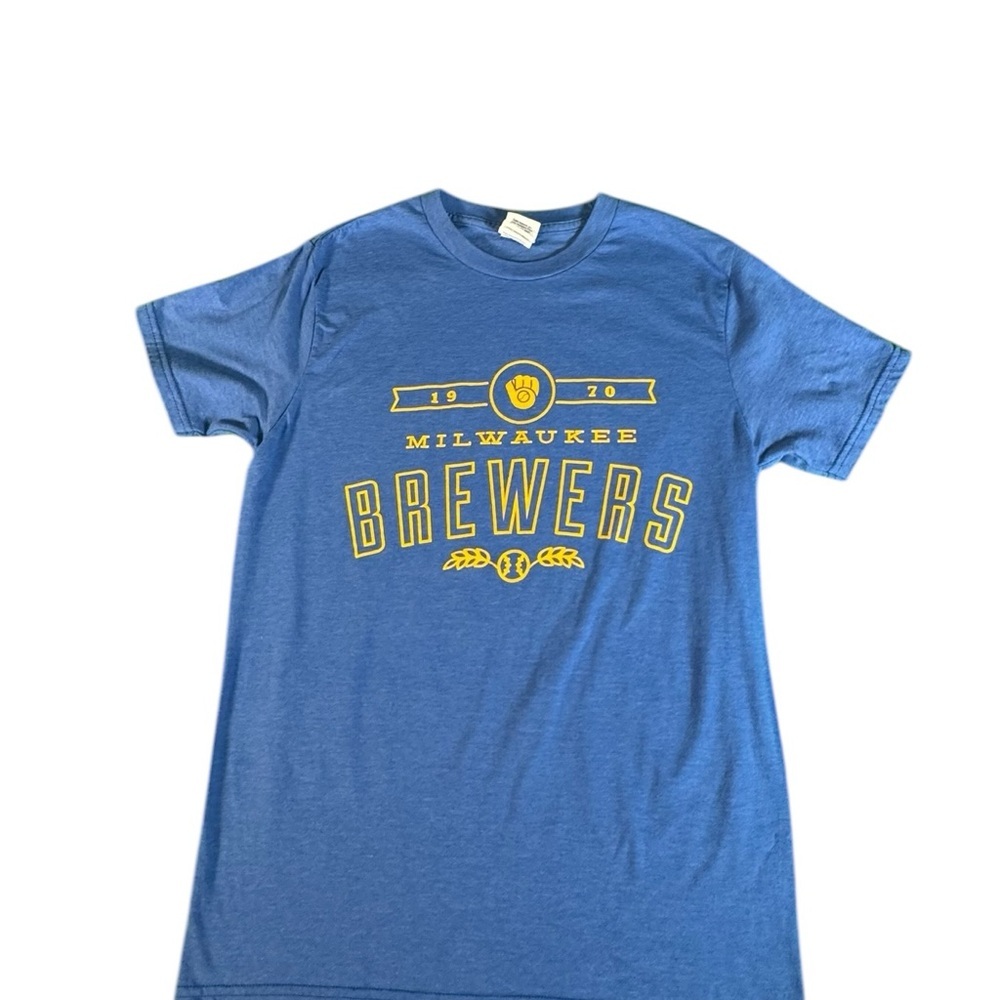 Milwaukee Brewers MLB 1970 Inaugural Year  Orbis Giveaway 2015 T-Shirt Size M